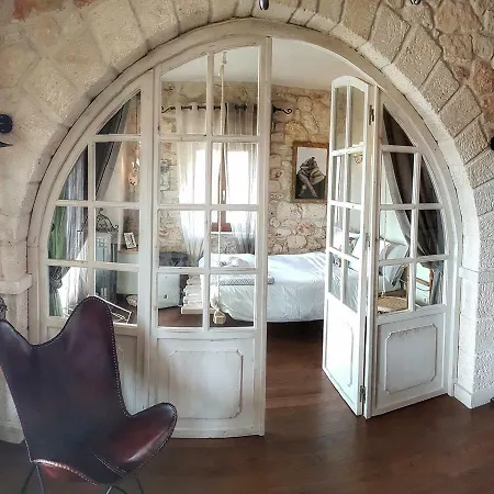 Βίλα Luxurious Stone House In Elani *