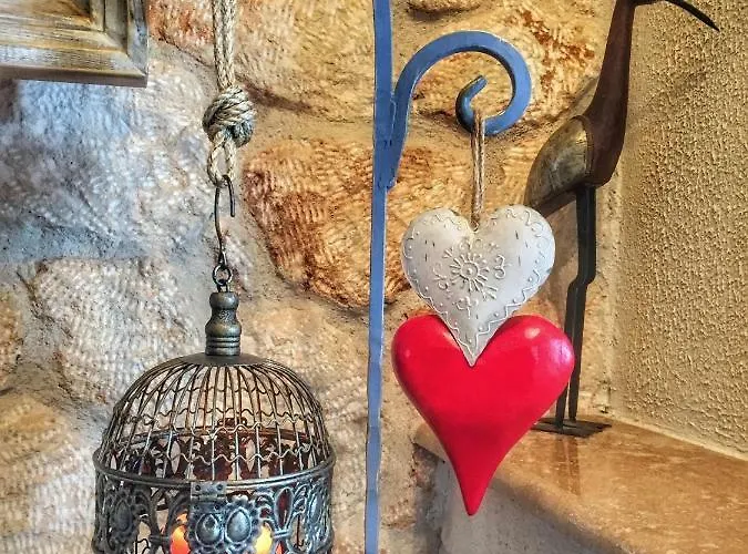 Villa Luxurious Stone House In Elani