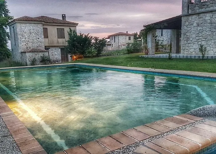 Villa Luxurious Stone House In Elani