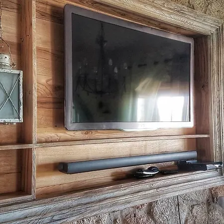 וילה Luxurious Stone House In Elani