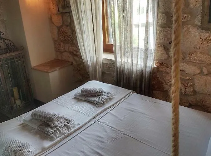 Luxurious Stone House In Elani Villa Siviri